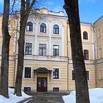 В новгородской мэрии сегодня на повышенных тонах обсуждали судьбу колледжа искусств
