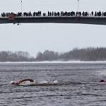 В Великом Новгороде моржи готовятся закрыть сезон