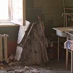 Новгородское общежитие не признали опасным, несмотря на рухнувший потолок