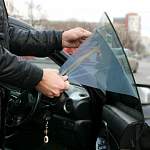 В Новгородской области проверят тонировку автомобилей