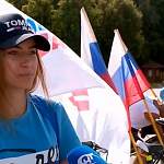 В Великом Новгороде День российского флага поддержали велопробегом