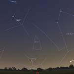Небо сентября 2019 года. Новгородцы смогут разглядеть в бинокль комету Африкано