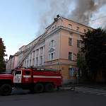Пожар на улице Фёдоровский ручей ликвидировали за три часа