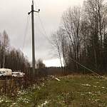 В четырёх районах Новгородской области продолжают восстанавливать электроснабжение