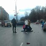 За полдня в Великом Новгороде и окрестностях под колёса попали уже две девушки
