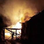 В Крестецком районе на пожаре спасли мужчину