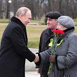 Владимир Путин назвал размер выплат к 75-летию Победы