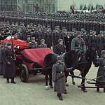 Новгородцам покажут фильм о похоронах Сталина