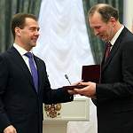 Федор Добронравов получил орден Дружбы. Какие еще награды есть у актера?