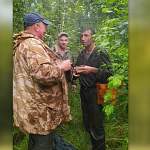 Добровольцы нашли грибника, который двое суток петлял по маловишерским лесам