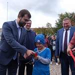 В Неболчской школе открыли современную спортивную площадку