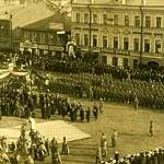 Установить памятник непобедимому Суворову в Боровичах помешала война