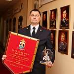 Новгородский полицейский Павел Лякин стал лучшим сыщиком года за раскрытие серии краж у пенсионеров