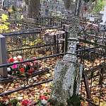 В Старой Руссе с бизнесменов незаконно взимали плату за… въезд на кладбище
