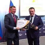 Видео: успехи новгородских дорожников отметили наградой в правительстве РФ