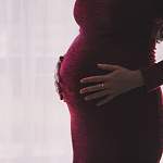 Главные новости о коронавирусе 15 декабря: может ли COVID-19 передаться ребенку во время беременности?