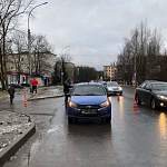 В Великом Новгороде машина насмерть сбила пожилую женщину