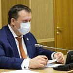 Андрей Никитин поручил разобраться в ситуации с вывозом загрязненного грунта в Пестовском районе