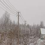Новгородские энергетики помогают ликвидировать последствия ледяного дождя в Псковской области 