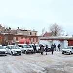 В Новгородскую область поступили первые 24 автомобиля для медицинского персонала