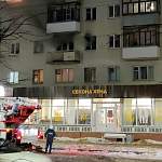 Новгородские огнеборцы спасли человека во время пожара на улице Ломоносова