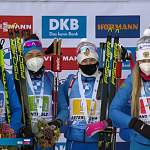 Российские биатлонистки завоевали золото на этапе Кубка мира