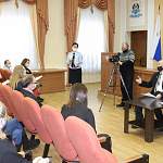 Новгородская полиция провела круглый стол по правовому просвещению детей и молодежи