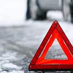 В Окуловском районе женщина-водитель за рулем иномарки столкнулась с двумя «Ладами»