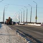 Стало известно, когда возобновится ремонт поверхности Колмовского моста