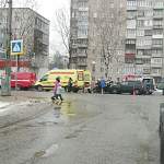 В Великом Новгороде для спасения пострадавшего в ДТП потребовалась помощь МЧС