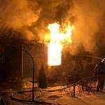 В Демянском районе в горящем доме погиб человек