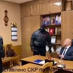 Главу Солецкого района и его первого заместителя задержали по подозрению в превышении должностных полномочий