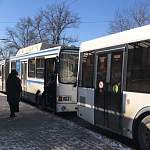 В Великом Новгороде столкнулись три автобуса
