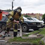 В Великом Новгороде огнеборцы эвакуировали человека из «горящей» детской поликлиники