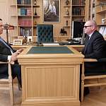 Губернатор Новгородской области провел рабочую встречу с новым руководителем «Акрона»