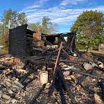 Следком устанавливает причину гибели двух человек на пожаре в деревне Холынья