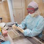 Жители Новгородской области получили 43 положительных теста на коронавирус за последние сутки