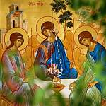 Православные жители Новгородской области празднуют сегодня День Святой Троицы 