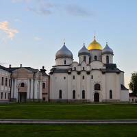 80 лет назад за восстановлением Новгорода следил весь мир