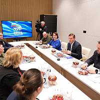 Андрей Турчак и Андрей Никитин встретились с новгородскими участниками СВО и их семьями