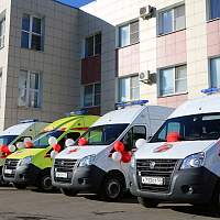 Автопарк новгородской областной станции скорой помощи пополнился новыми машинами