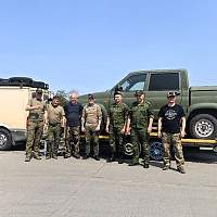 Депутат Новгородской облдумы доставил бойцам СВО автомобили и гуманитарный груз