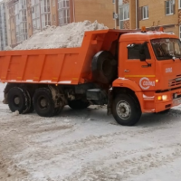 Городские службы Великого Новгорода просят жителей подготовиться к снегопаду