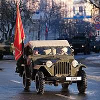 На площади Победы-Софийской прошёл парад в честь 80-летия освобождения Новгорода