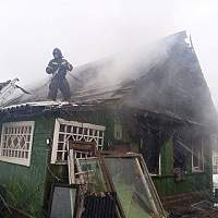 На пожаре в деревне Сырково погиб человек