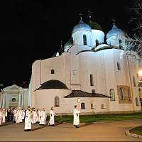 Новгородцы встречают Пасху