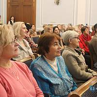 Новгородские предприниматели провели концерт в поддержку семей участников СВО