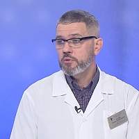 Новгородский хирург опроверг миф о болезни под народным названием «свинка» Новгородский хирург опроверг миф о болезни под народным названием «свинка»
