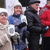 Пожилые жители Новгородской области смогут получить фитнес-трекеры — браслеты здоровья