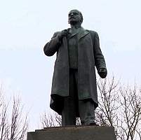 Стало известно, проведут ли ремонт памятника Ленину в Великом Новгороде
